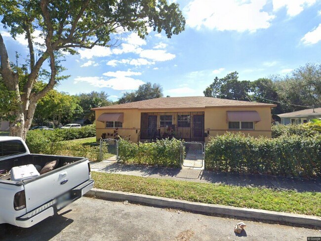 Primary Photo - 1000 NW 52nd St