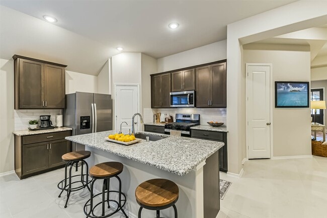 Building Photo - 1337 Lakeside Crk Rd