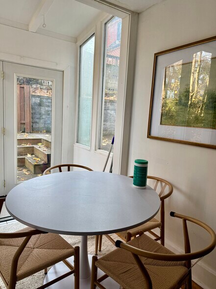 Building Photo - 5262 Beeler St