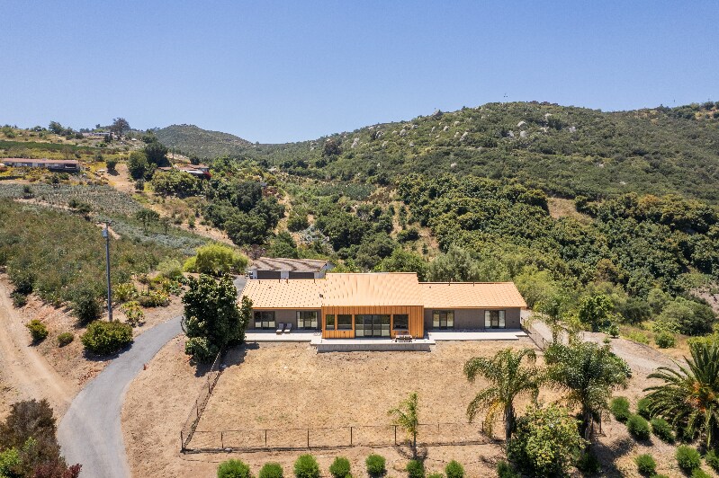 Building Photo - 9411 Vista Aleta