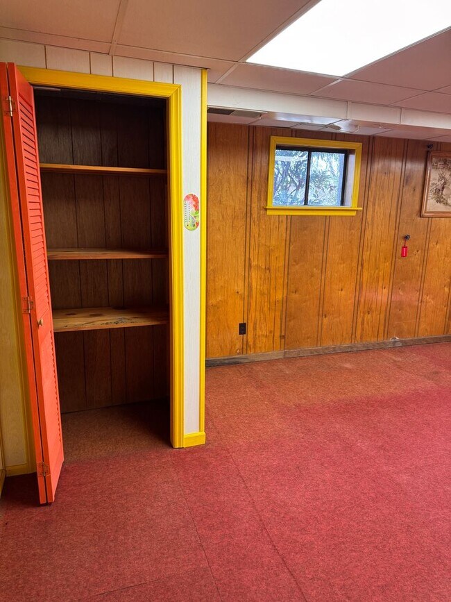 Building Photo - 4 Bedroom || 2.5 Bathroom Home in Boonsboro