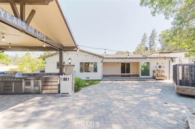 Building Photo - 7305 Verdugo Crestline Dr