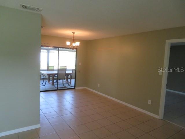 Building Photo - 839 Rosemere Cir