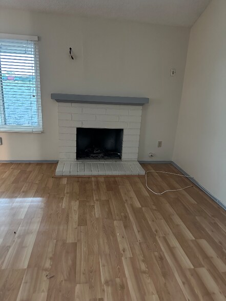 Building Photo - 2604 Pennington Ln