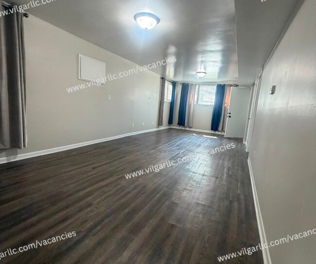 Building Photo - 3931 Ivy St