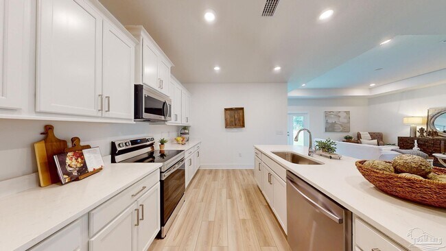 Building Photo - 5316 Cornwall Dr