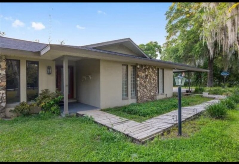 Building Photo - 4100 SW 86th Terrace