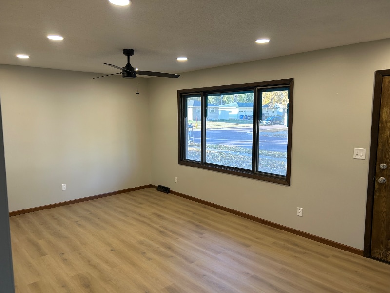 Building Photo - 1809 W 37th St