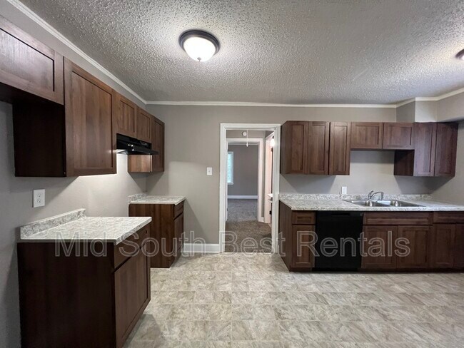 Building Photo - 1231 Meda St