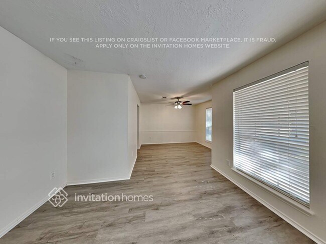 Building Photo - 4034 Broken Elm Dr