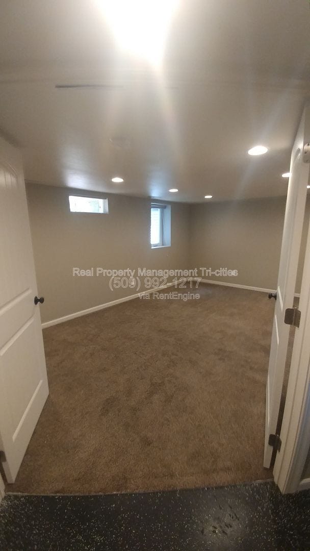 Building Photo - 222 Douglass Ave