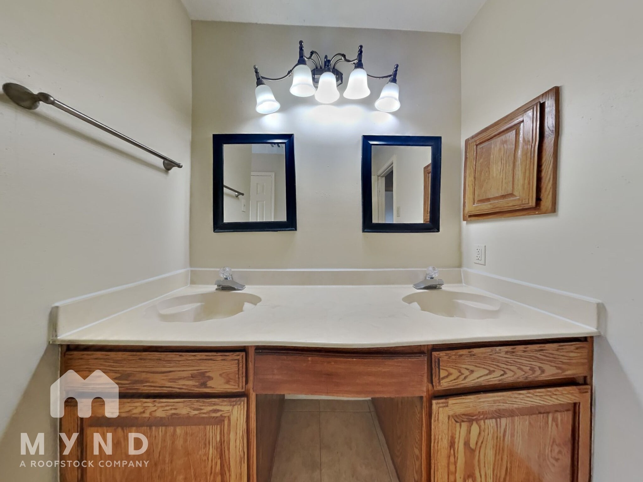 Building Photo - 13311 Raven Flight Dr