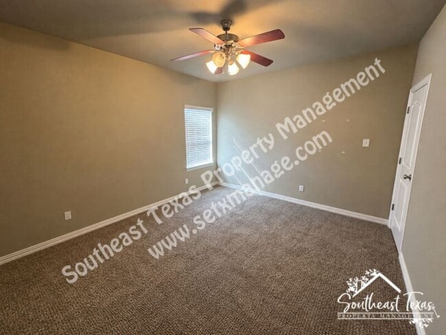 Building Photo - 7760 Summer Wind Dr