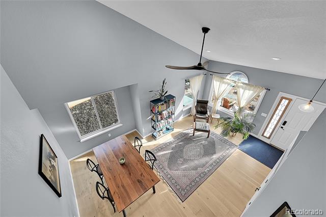 Building Photo - 540 Somerset Dr
