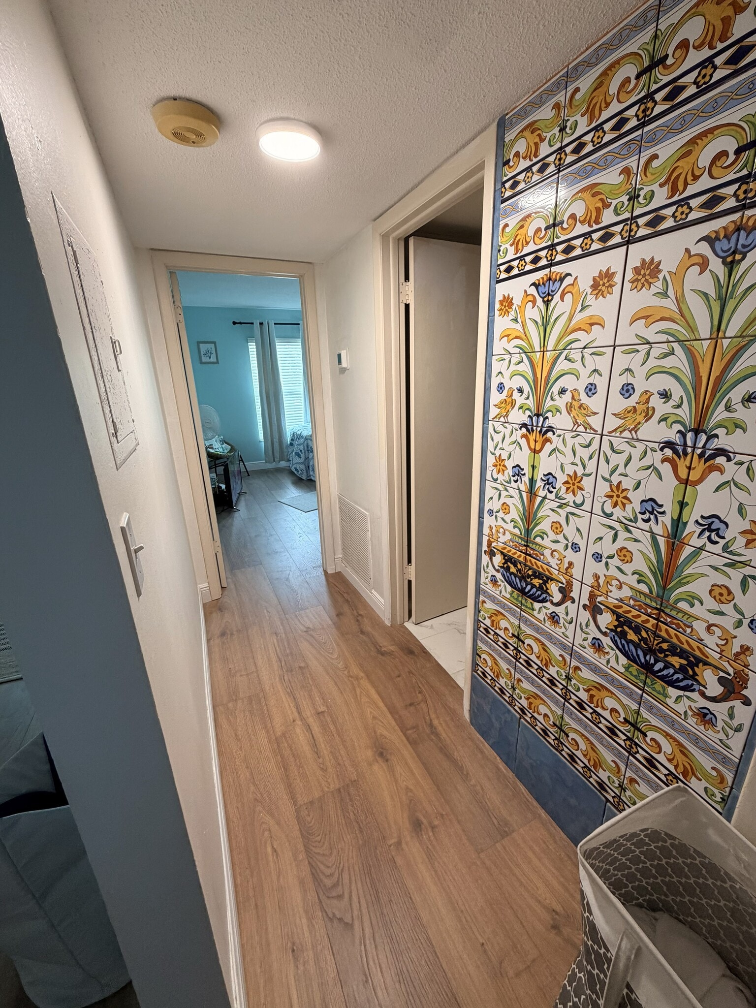 hallway - 12760 Indian Rocks Rd