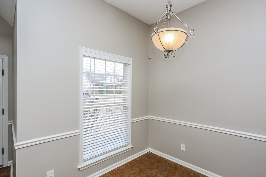 Building Photo - 9250 Speerberry Cir