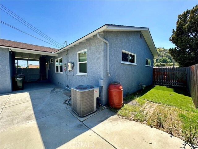 Building Photo - 656 Remuda Dr