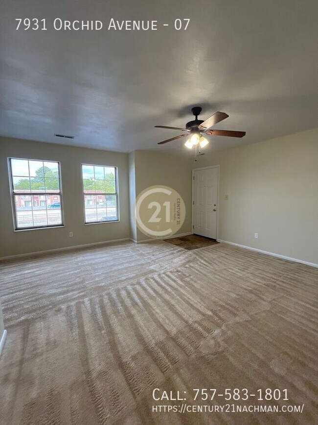 Building Photo - 7931 Orchid Ave