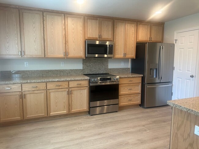 Building Photo - Totally Renovated 3 bdrm 2 bath in Vacaville