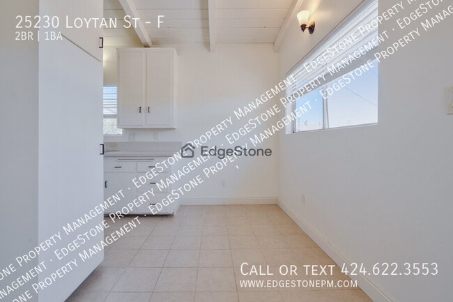 Building Photo - 25230 Loytan St