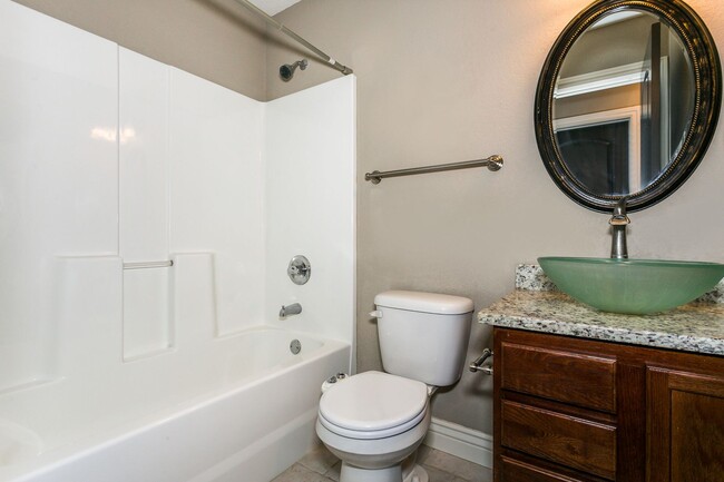 Building Photo - Need lots of storage?  CHECK OUT THIS 2 BE...