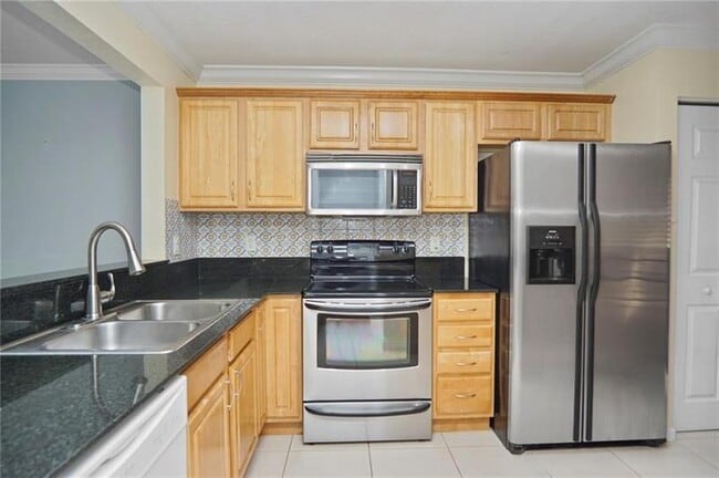 Primary Photo - 6617 Winfield Blvd