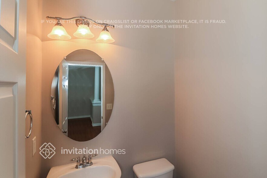 Building Photo - 3207 Drayton Manor Run