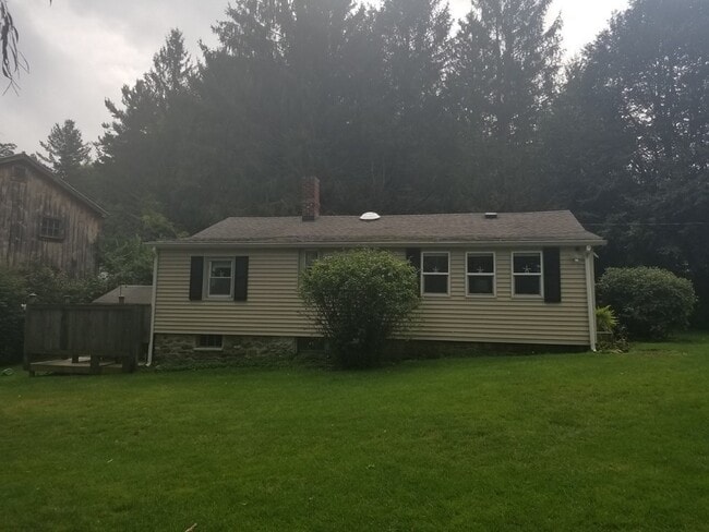 Building Photo - 24 Pattison Ave