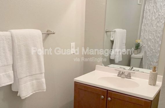 Building Photo - 4538 W Kiest Blvd