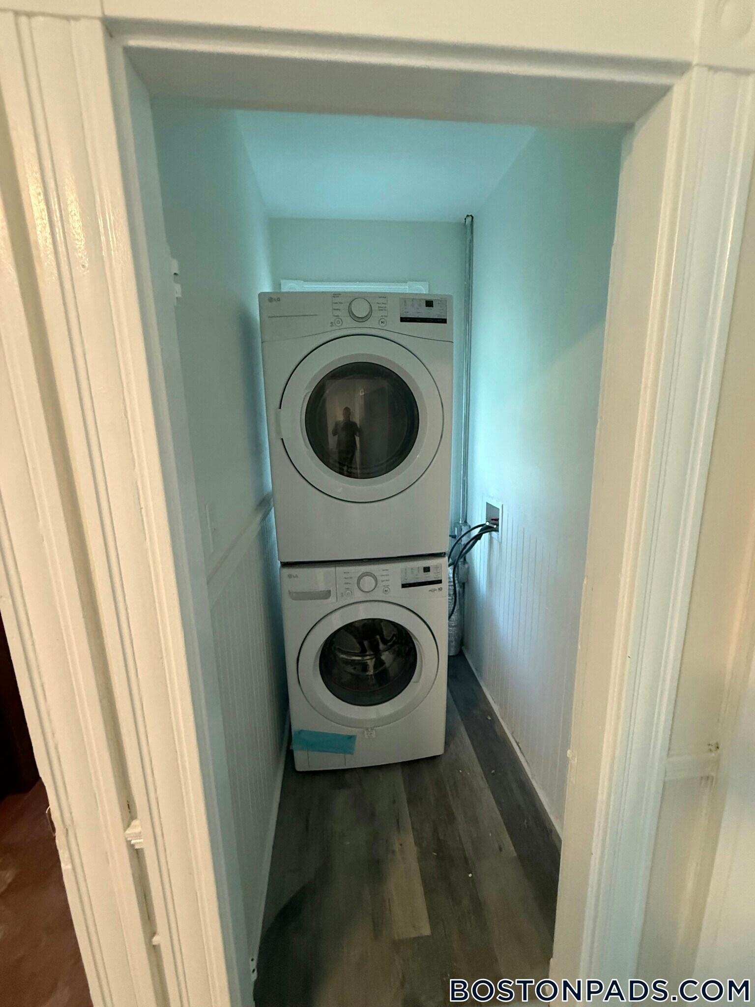 Building Photo - 33 Hancock St