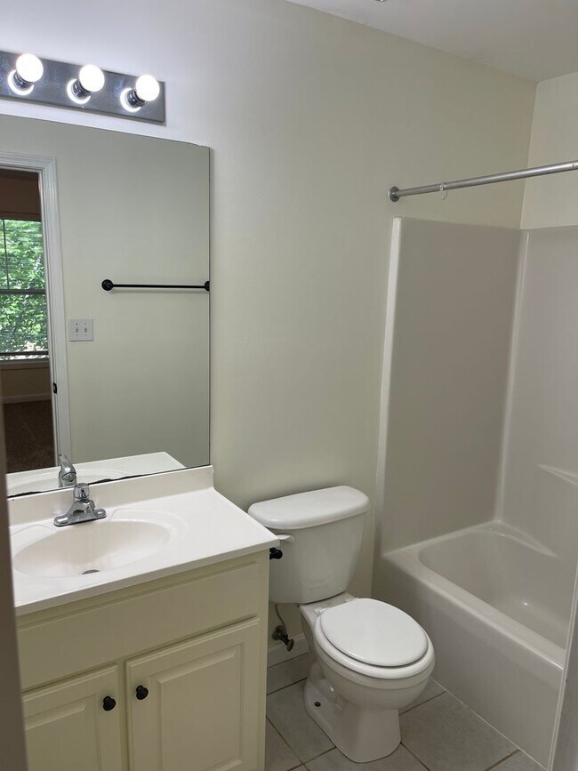 Building Photo - Lovely Condo in Gated Community at Brookwood Mills  Available 8.7.2026