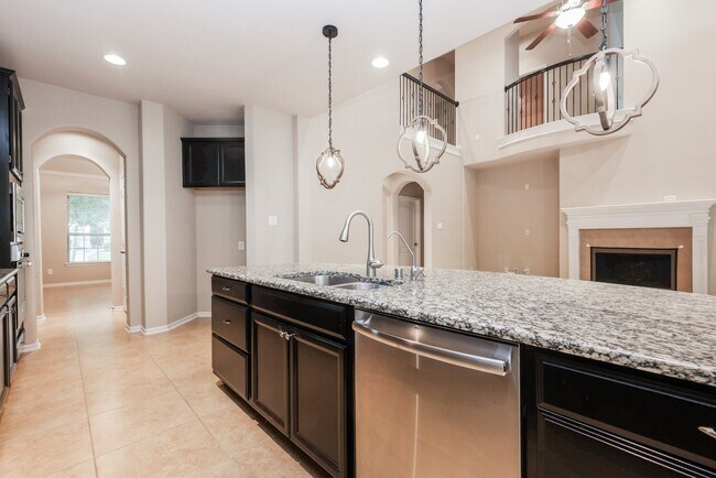 Building Photo - 4243 Bayou Hollow Ln