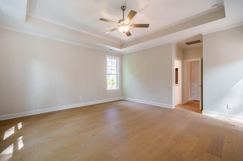 Building Photo - 605 Chapel Ridge Dr