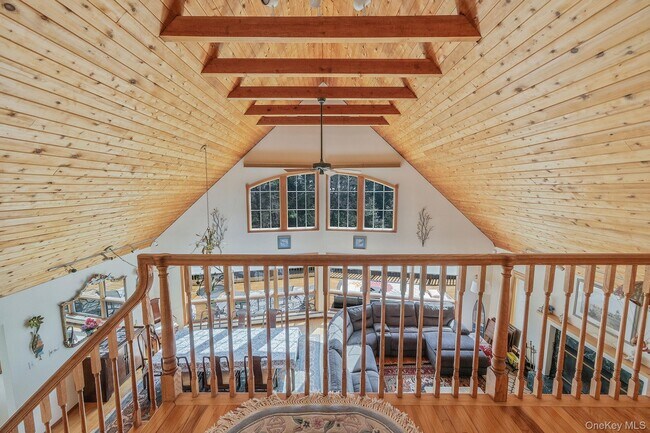 Building Photo - 5 Ocean View Ave