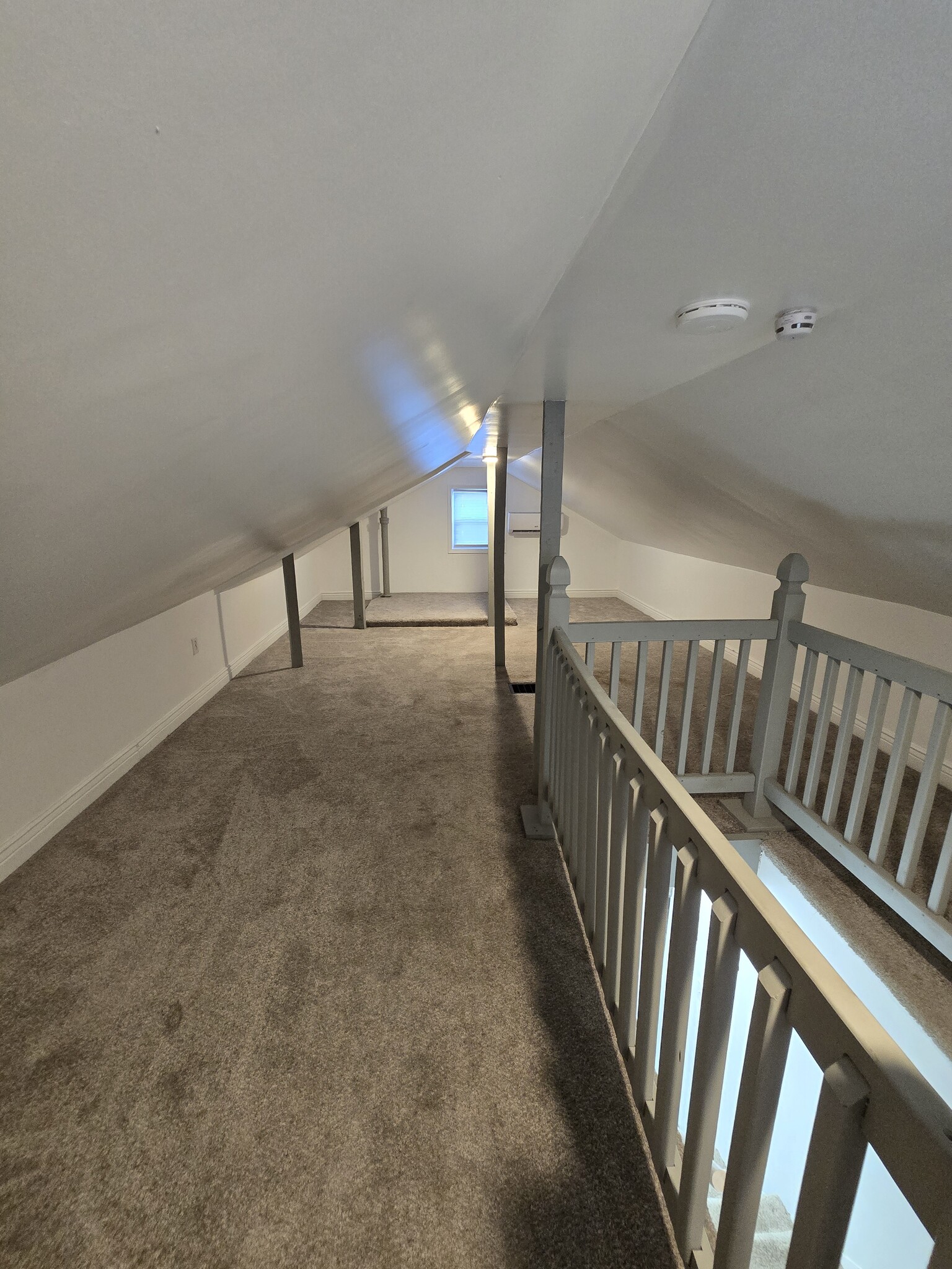 Building Photo - 1056 Geers Ave