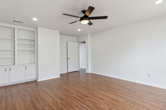 Building Photo - 4111 Herschel Ave