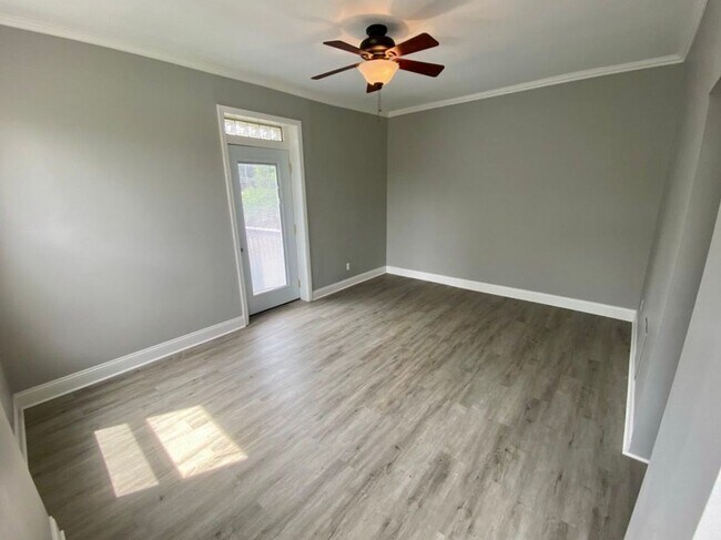 Building Photo - 6 Bed/2.5 Bath Mins. From UC $650/pp ($3,900/mo)!