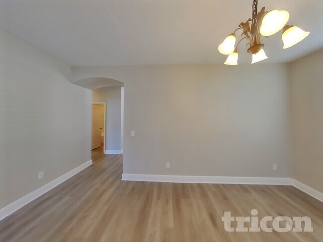 Building Photo - 8505 Pinetop Ridge Ln