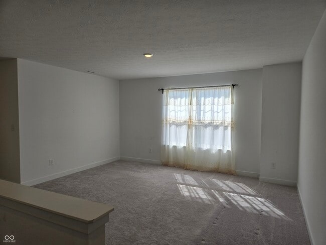 Building Photo - 5128 Summerton St