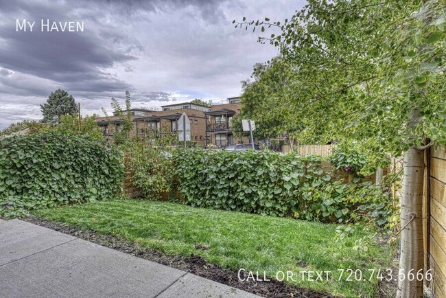 Building Photo - Newer Townhome next to Sloan's!