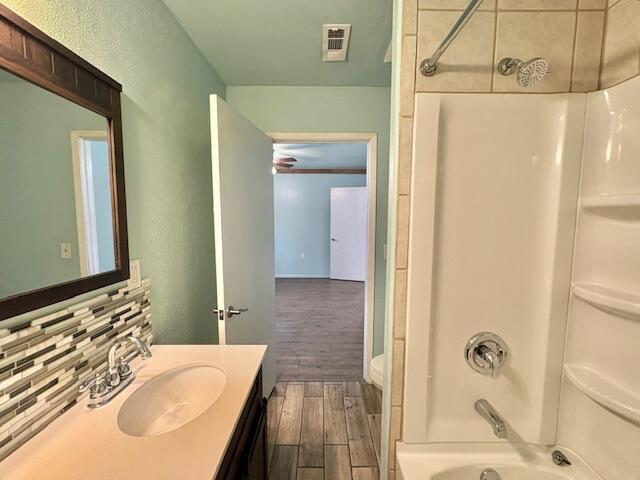 Building Photo - 4254 Lancaster Dr