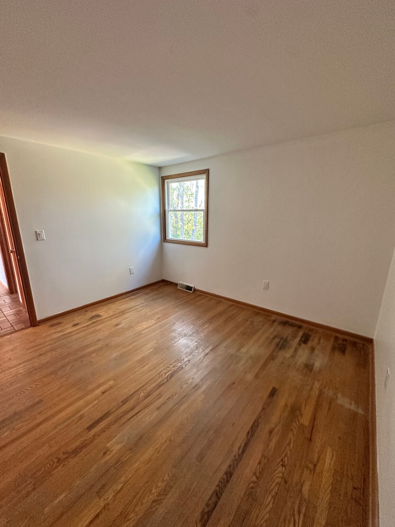 Building Photo - 350 Seneca Creek Rd