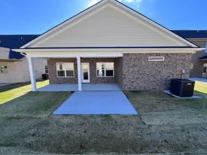 Building Photo - 277 Thorpe Dr