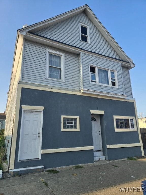 Building Photo - 1466 Broadway