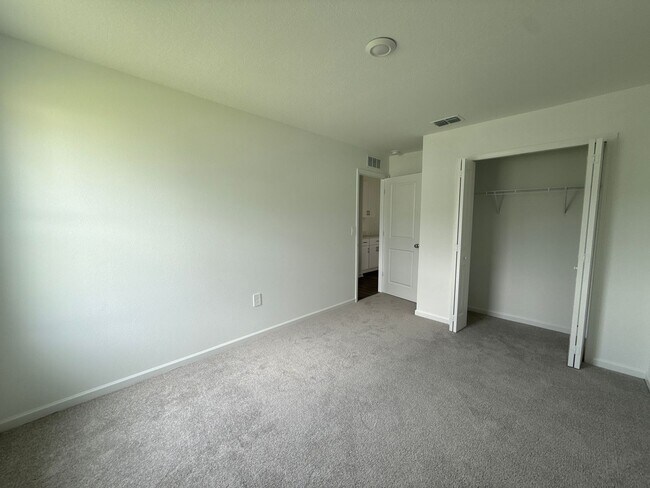 Building Photo - Millwood Estates - The Meadows at Millwood