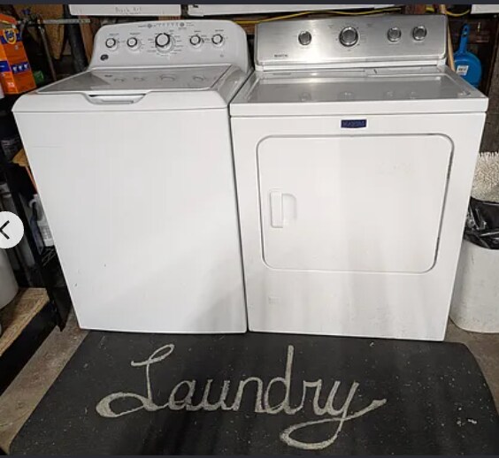 Laundry in Garage - 5762 Olvera Ave