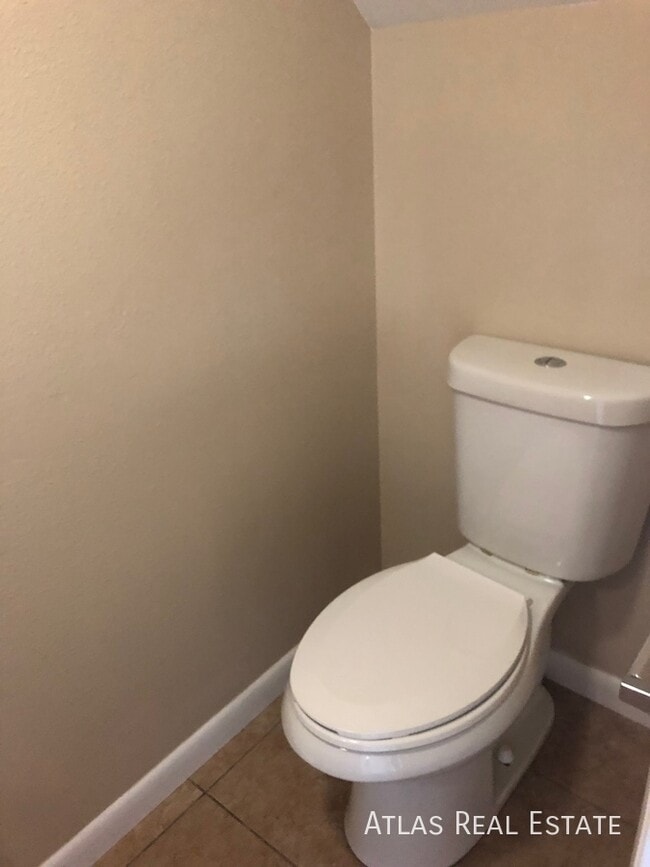 Building Photo - 2512 Allegheny Dr