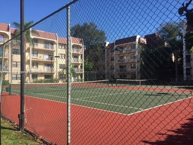 Building Photo - 9301 SW 92nd Ave