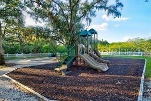 Building Photo - 4612 4th Ave E