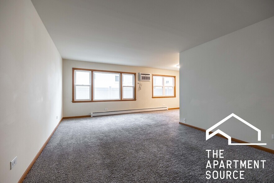 Building Photo - 324 Marengo Ave